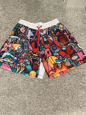Slunks Men's Multicolor Graphic Shorts - Vibrant Print